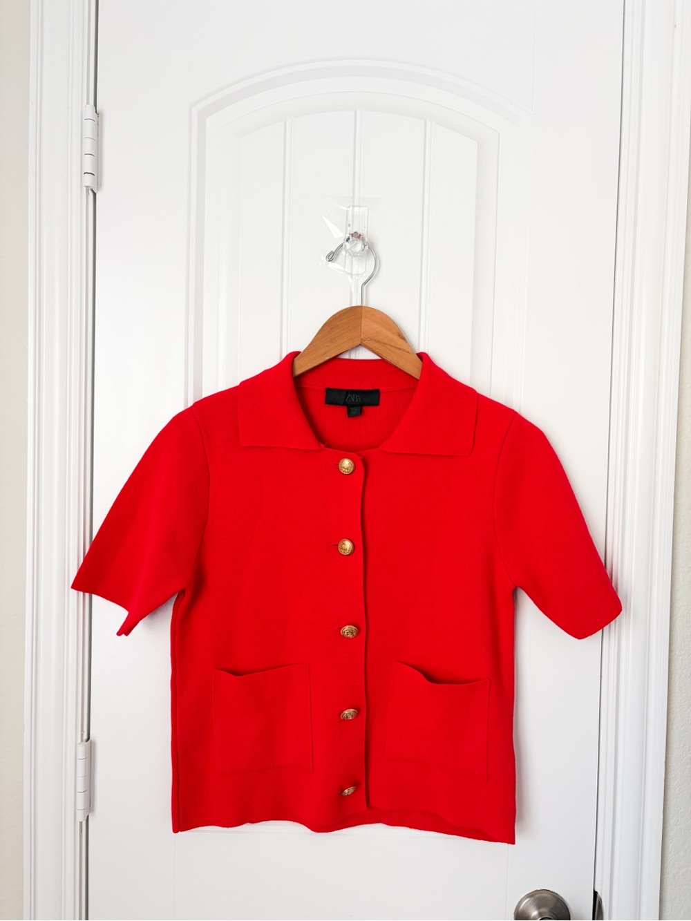 Zara Red Short-Sleeve Button Structured Knit Top Red Gold Size Small